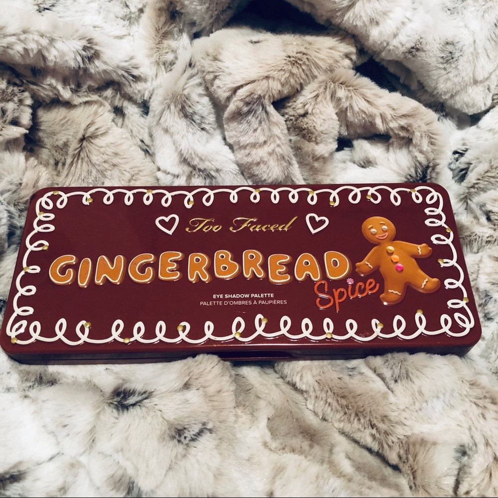 Too Faced Gingerbread Spice Eyeshadow Palette.